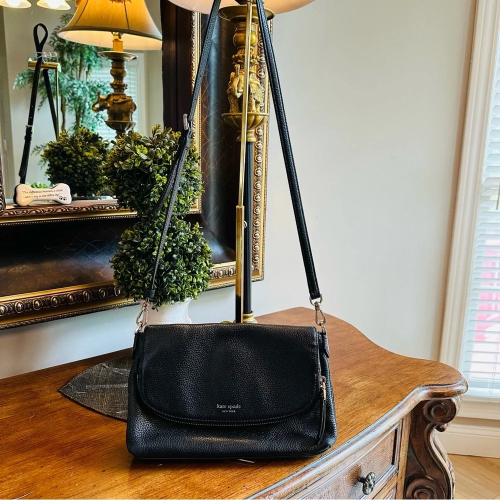 KATE SPADE BLACK LEATHER COBBLE HILL PENNY HOBO ENVELOPE ZIP CROSSBODY CHIC BAG - Picture 2 of 15